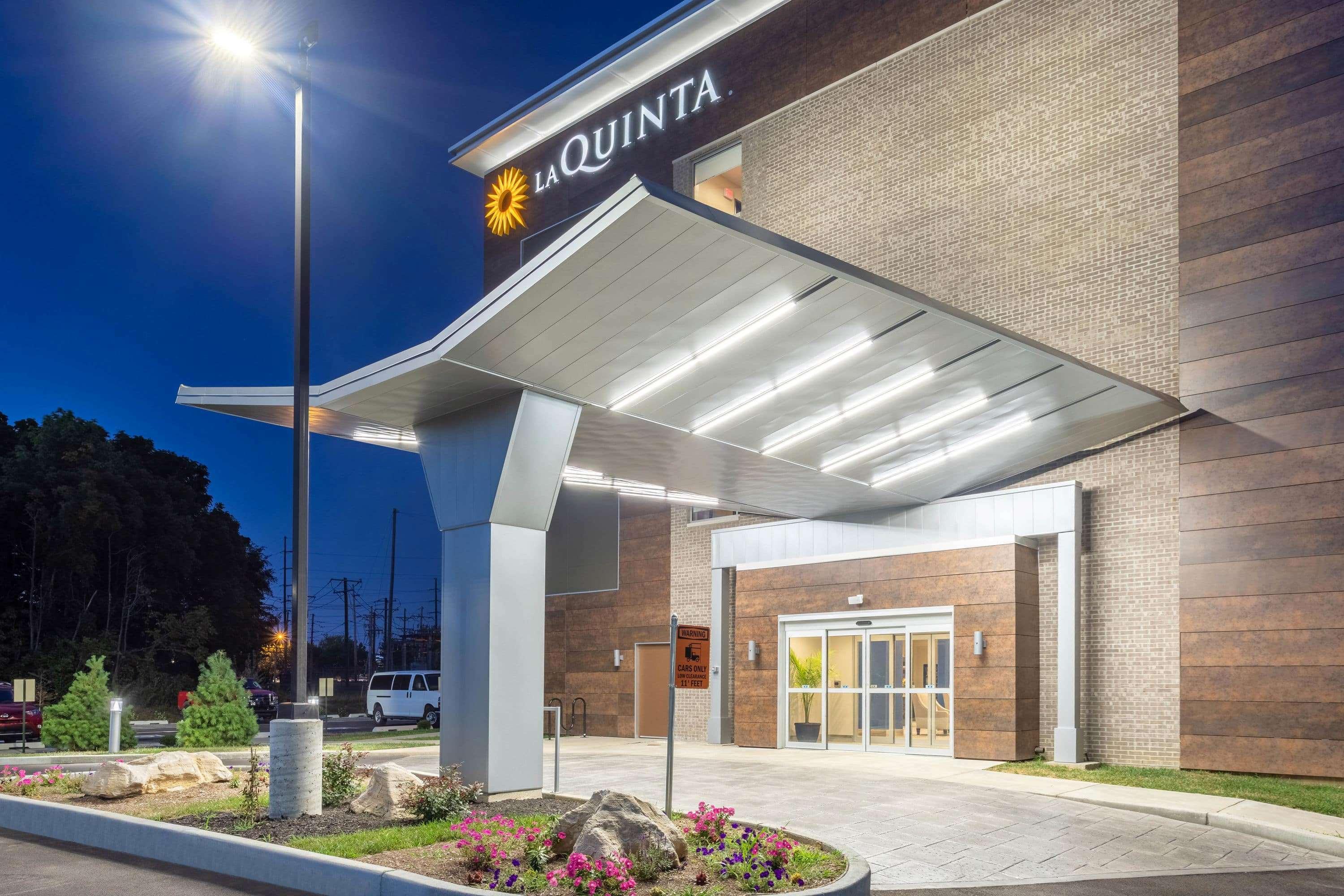 La Quinta Inn And Suites By Wyndham Bloomington Dış mekan fotoğraf